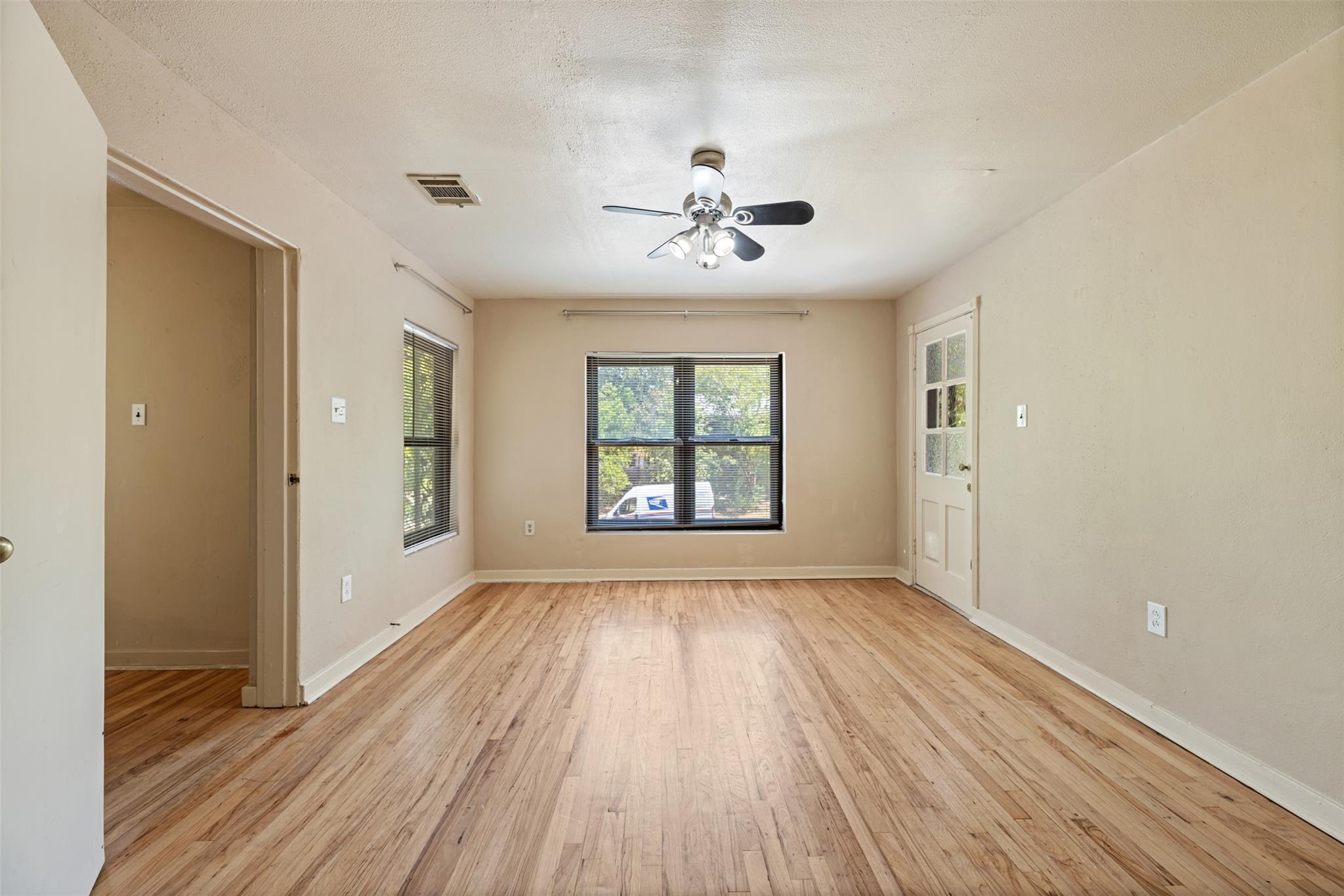 1401 Kirkwood Rd Property Photo 23