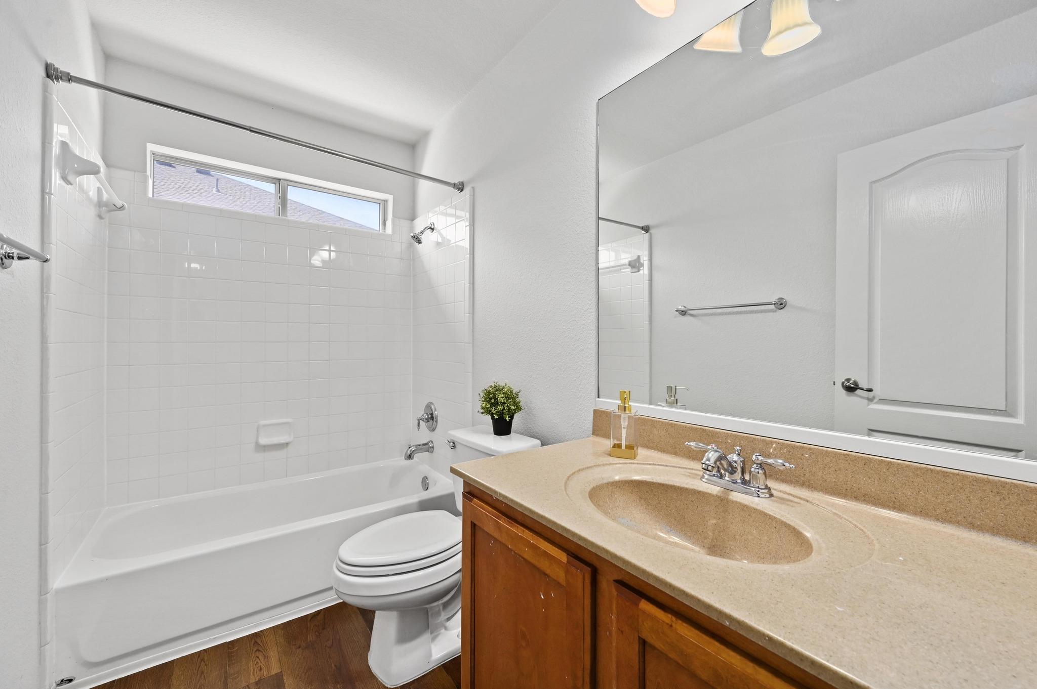 8103 Campeche Bay Pl Property Photo 14