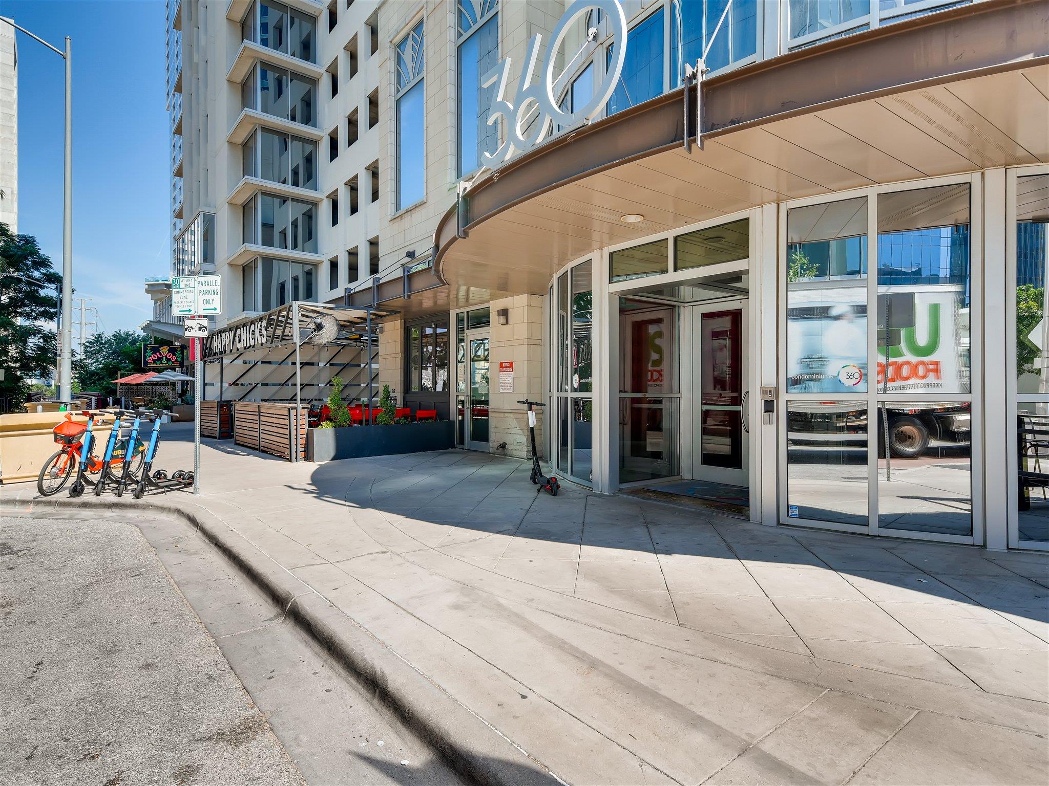 360 Nueces St #3109 Property Photo 13