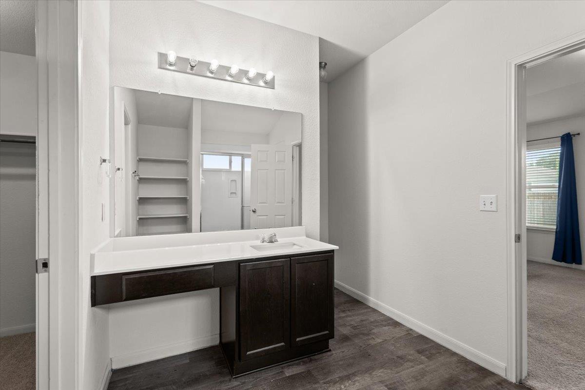 376 Musgrav Ave Property Photo 21