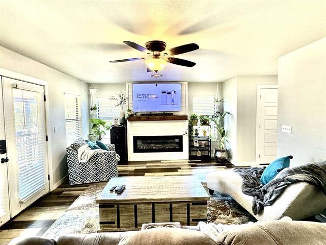 800 Lakeway Property Photo 17