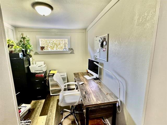 800 Lakeway Property Photo 24