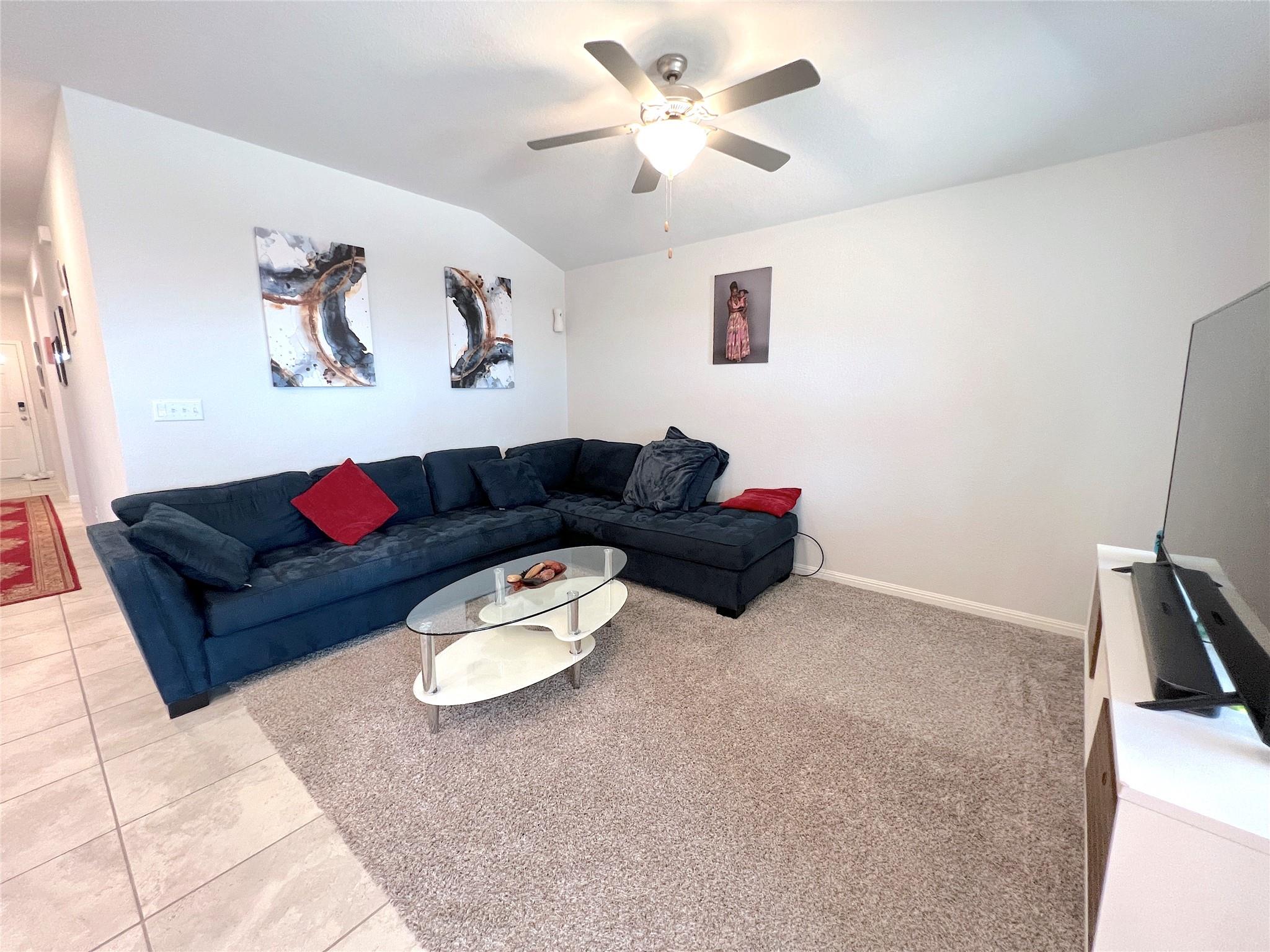 502 Mossy Rock Dr Property Photo 10