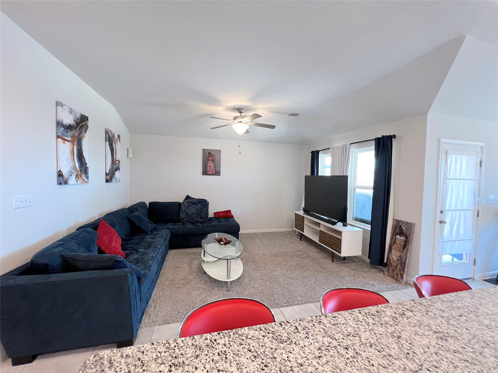 502 Mossy Rock Dr Property Photo 11