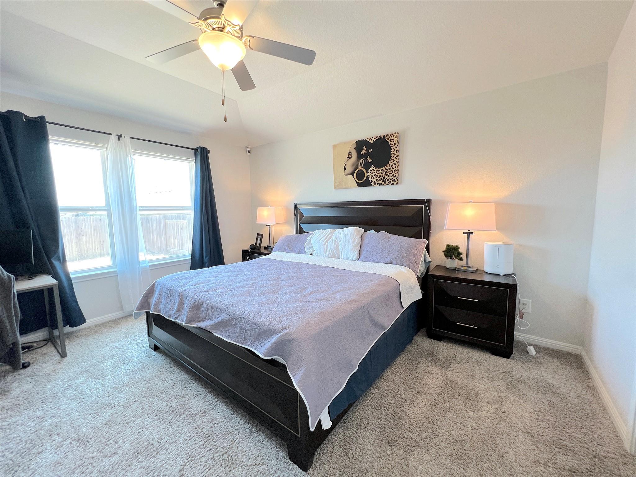 502 Mossy Rock Dr Property Photo 14