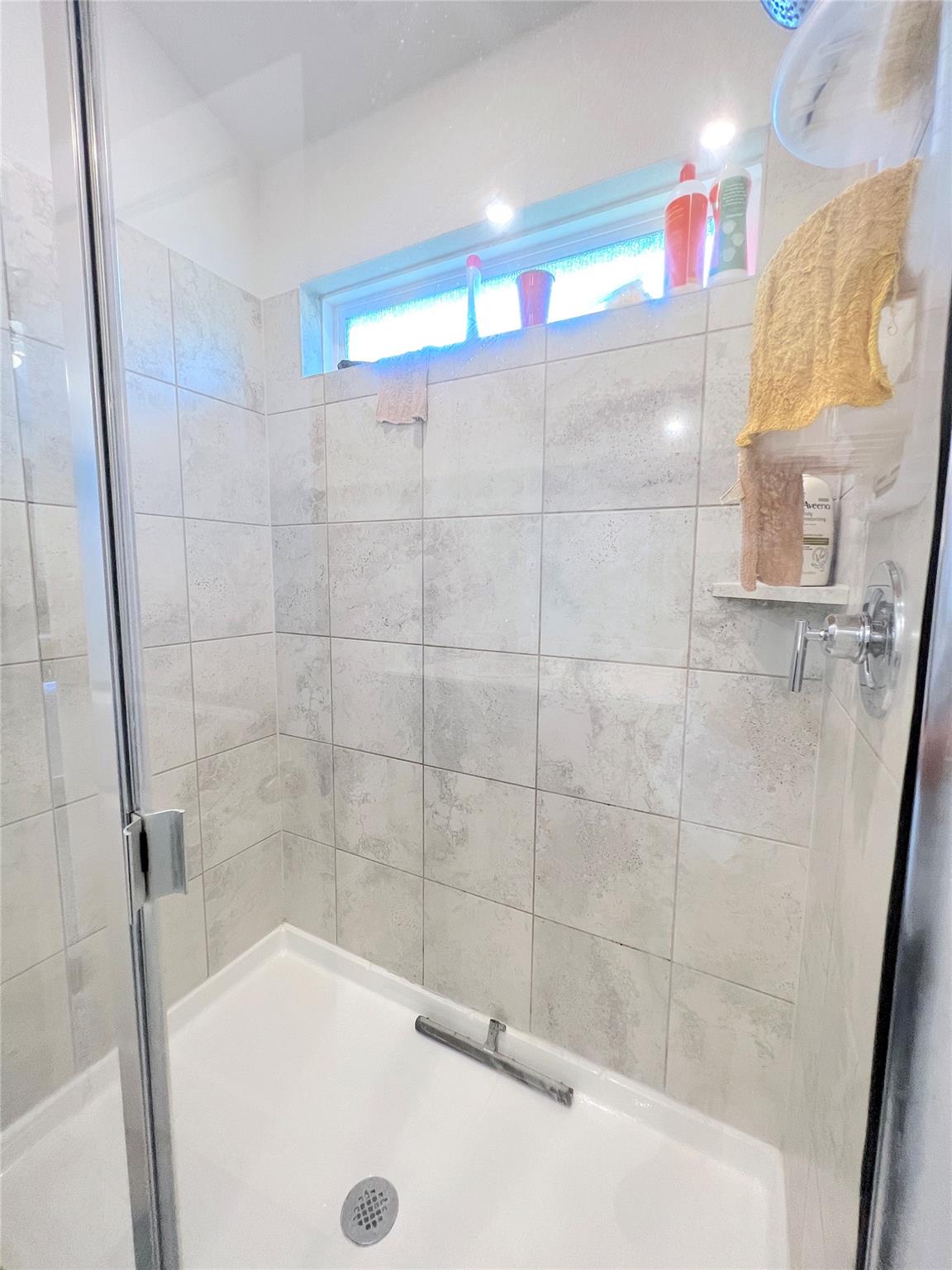 502 Mossy Rock Dr Property Photo 17