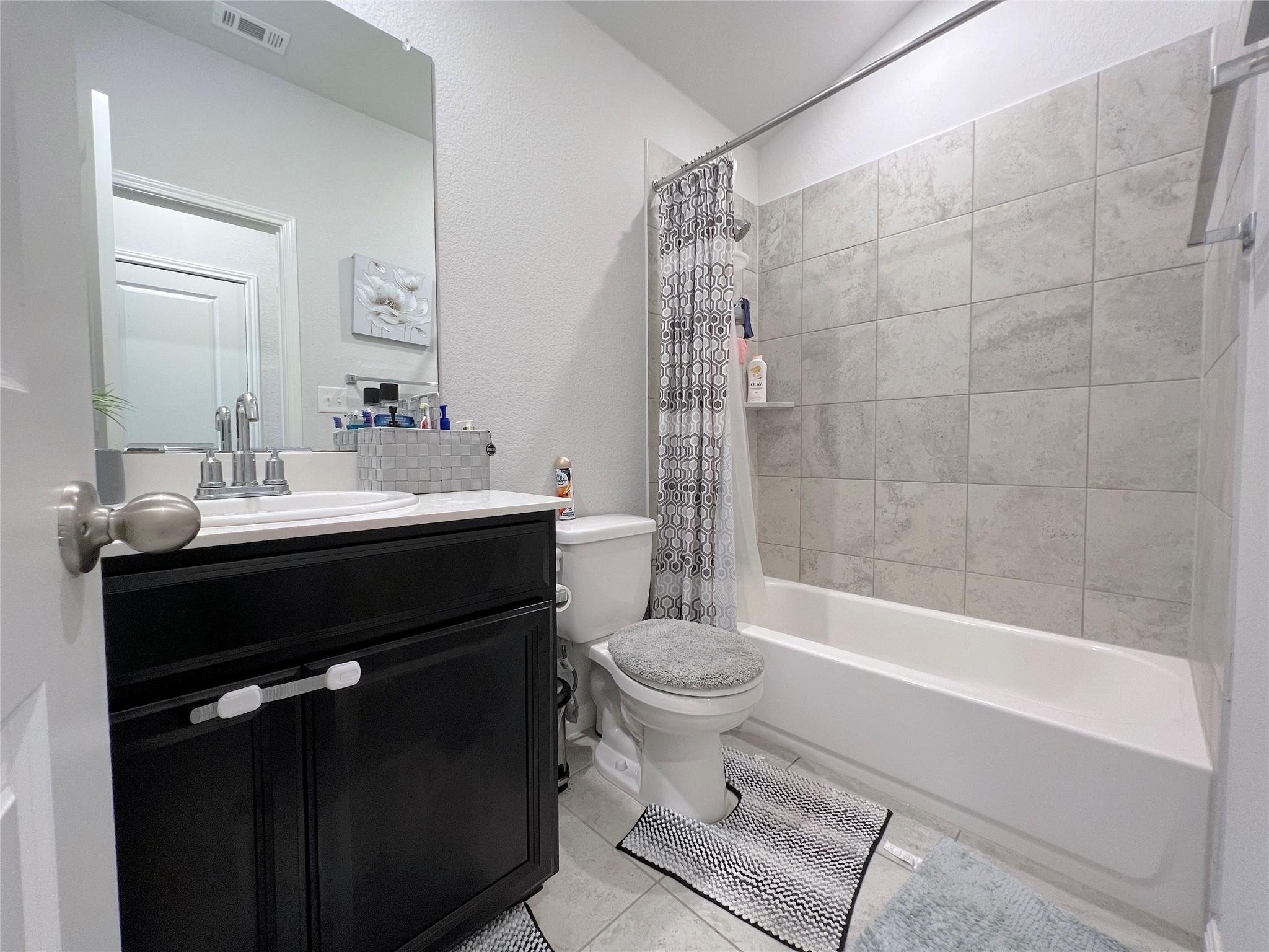 502 Mossy Rock Dr Property Photo 21