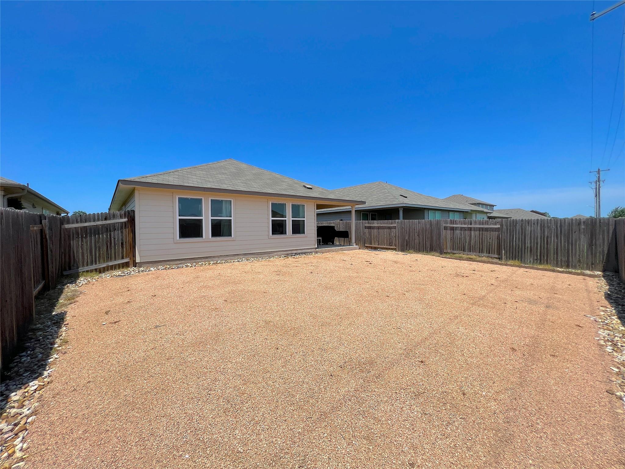 502 Mossy Rock Dr Property Photo 24