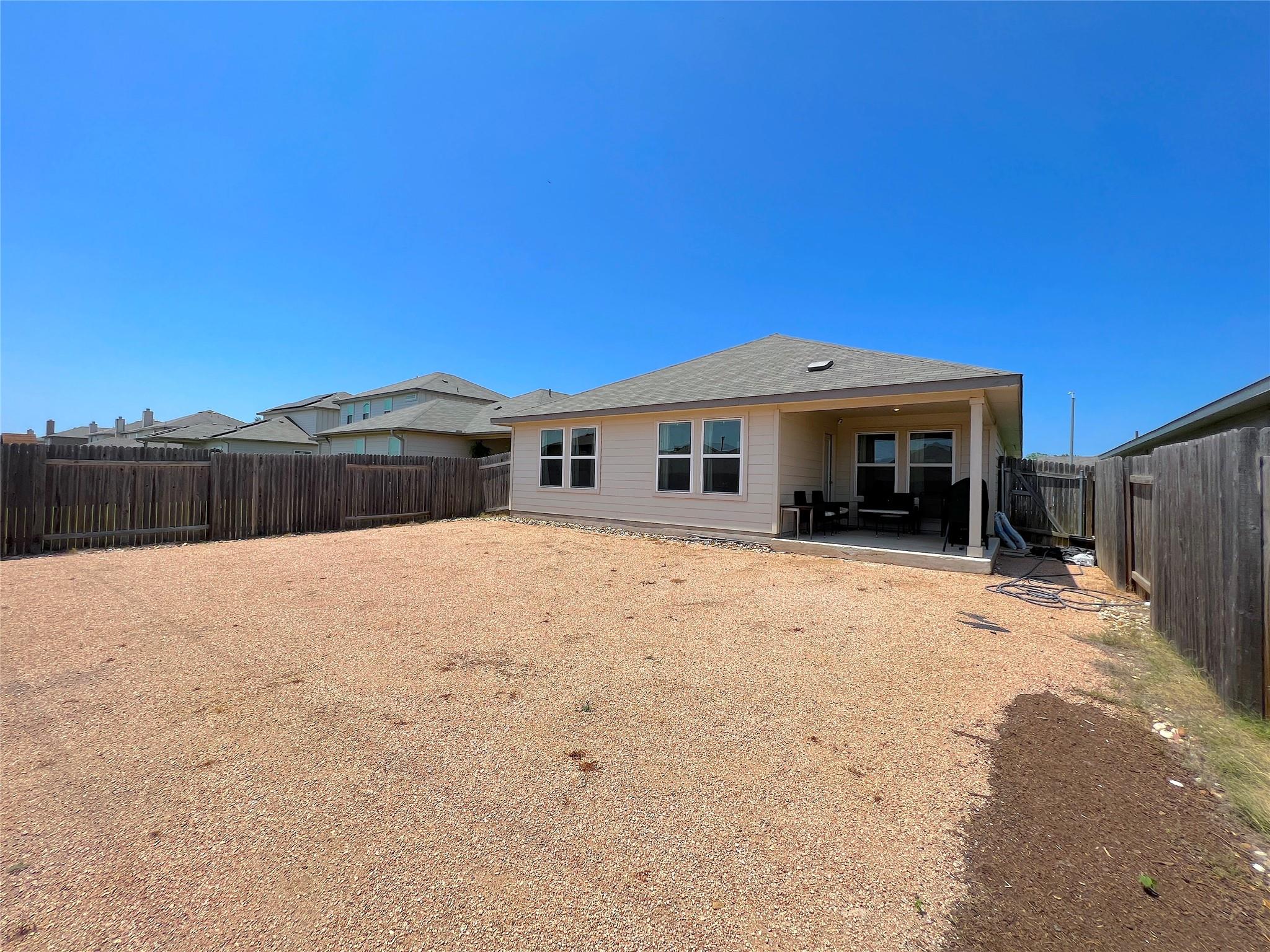 502 Mossy Rock Dr Property Photo 28