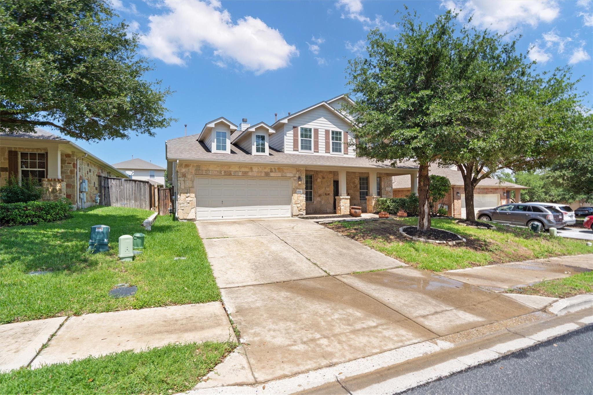 4194 Windberry Ct Property Photo 2