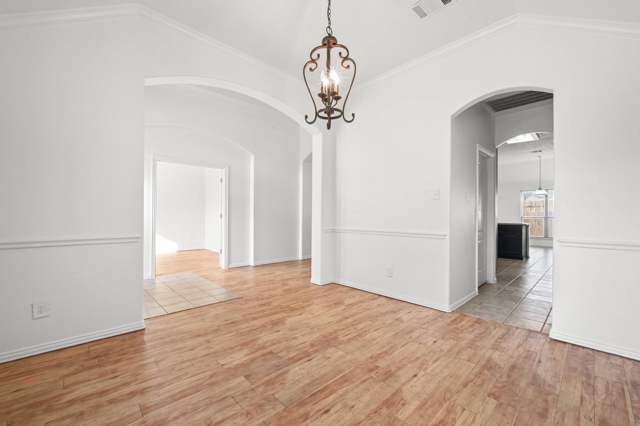1665 Amberwood Loop Property Photo 8