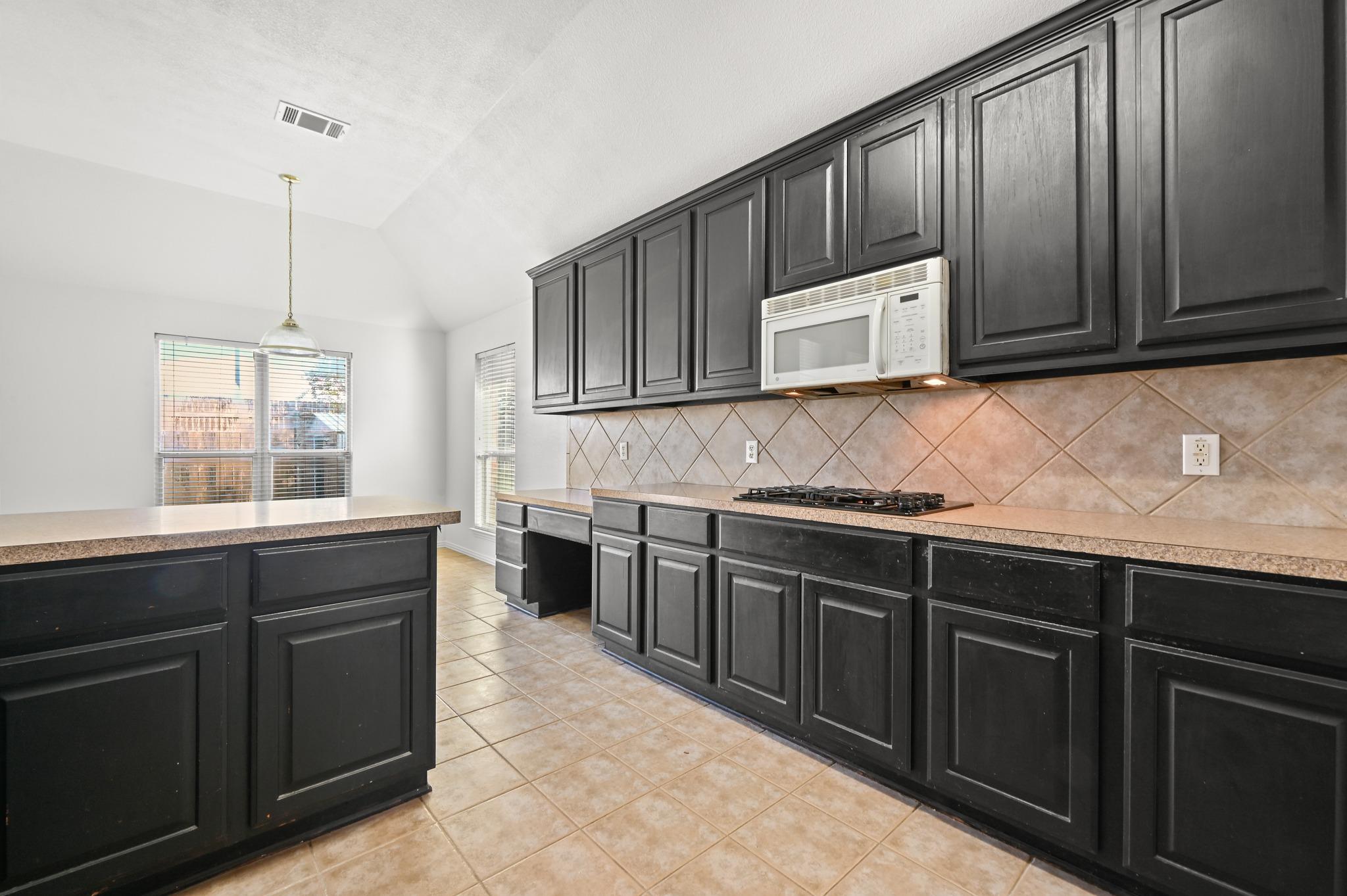 1665 Amberwood Loop Property Photo 18