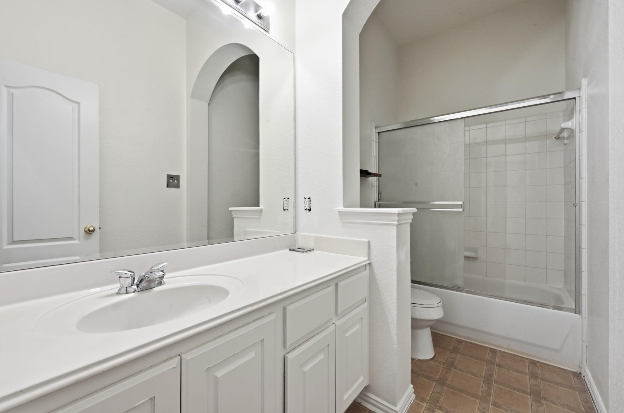 1665 Amberwood Loop Property Photo 27