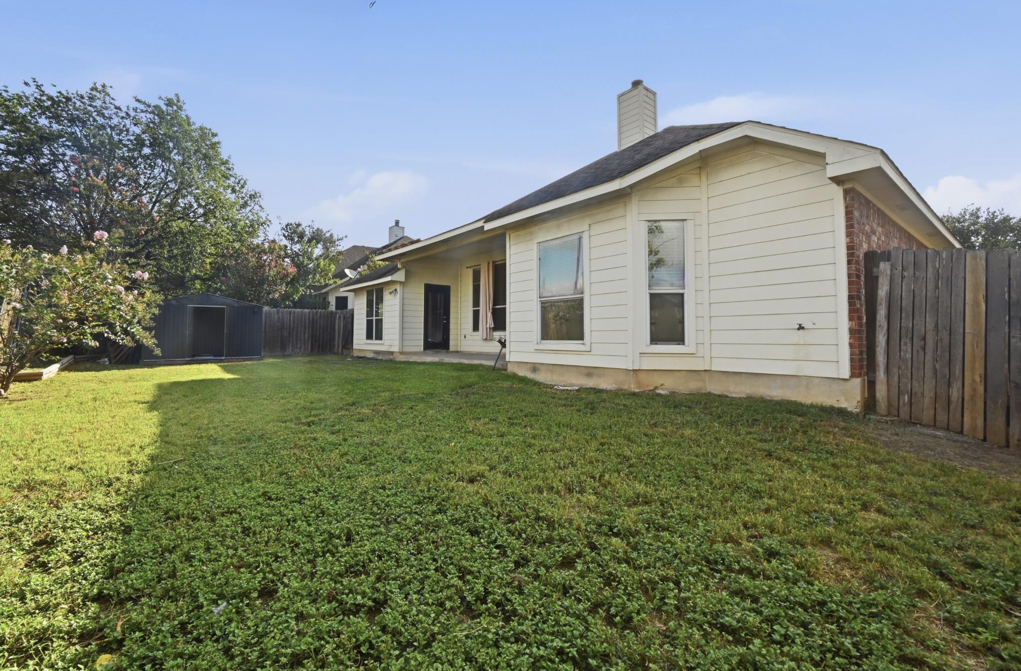 1665 Amberwood Loop Property Photo 31