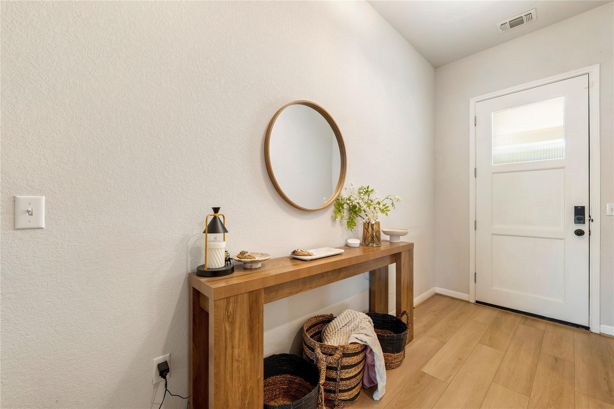 8204 Orizzonte St Property Photo 4