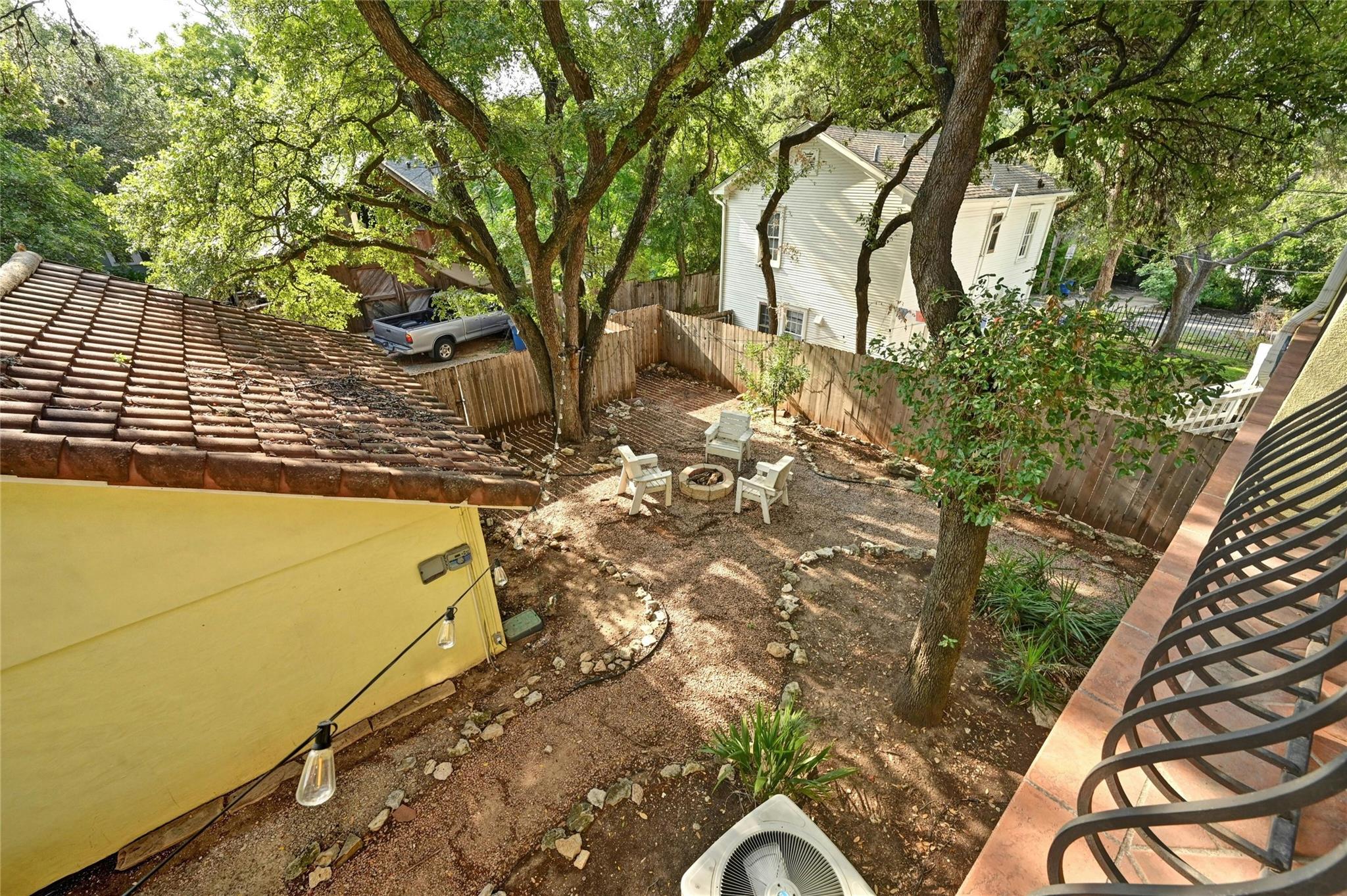 2829 San Gabriel St Property Photo 33