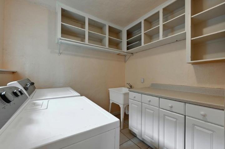 2829 San Gabriel St Property Photo 39