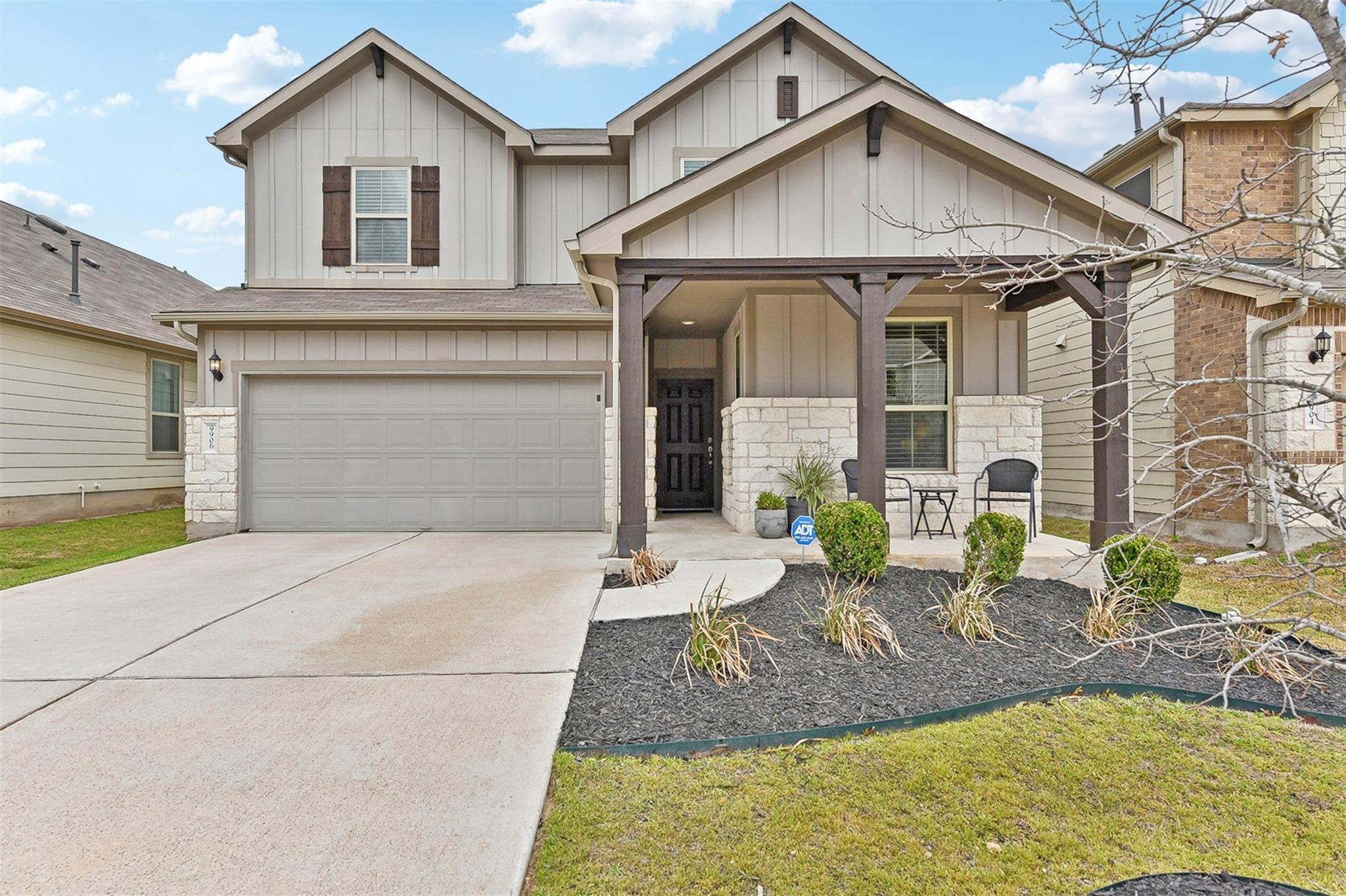 9906 Quercia Dr Property Photo