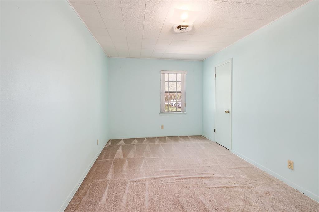 8611 Honeysuckle Trl Property Photo 26