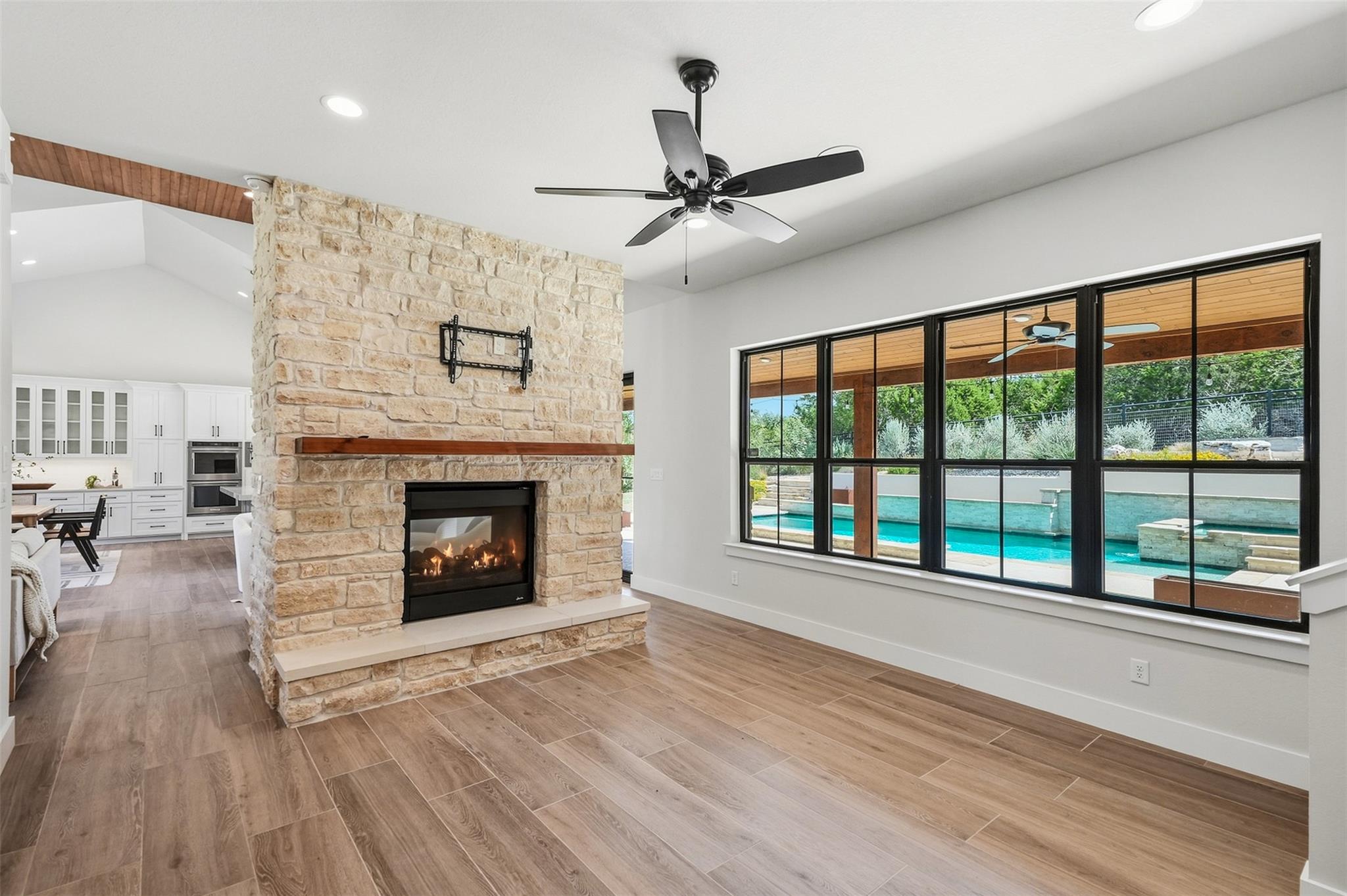 27619 Sunset Loop None Property Photo 11