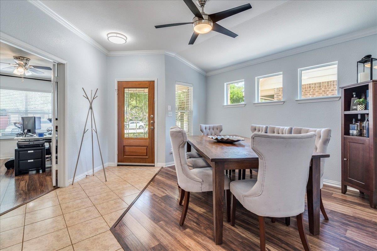 2532 Ericanna Ln Property Photo 4