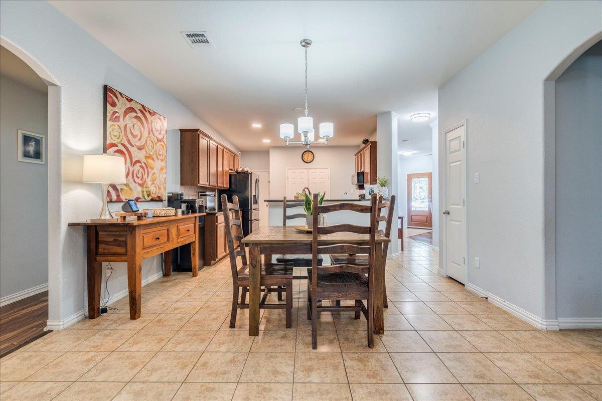 2532 Ericanna Ln Property Photo 10