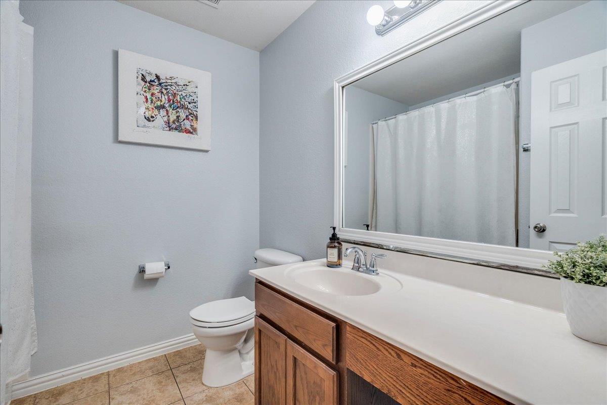 2532 Ericanna Ln Property Photo 23