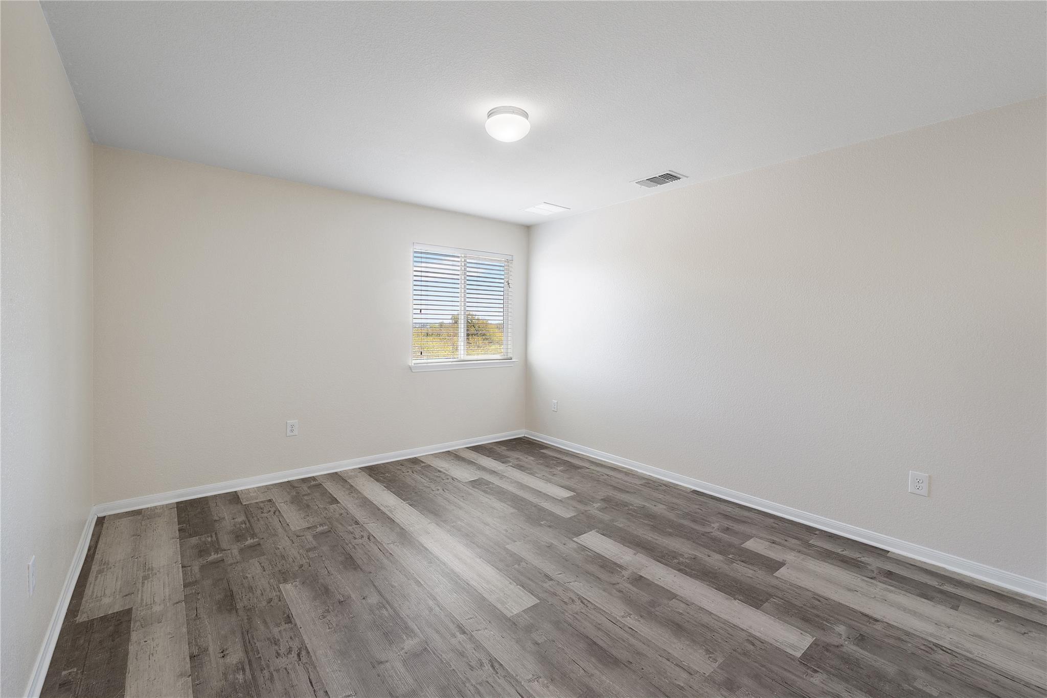 18436 Weatherby Ln Property Photo 19