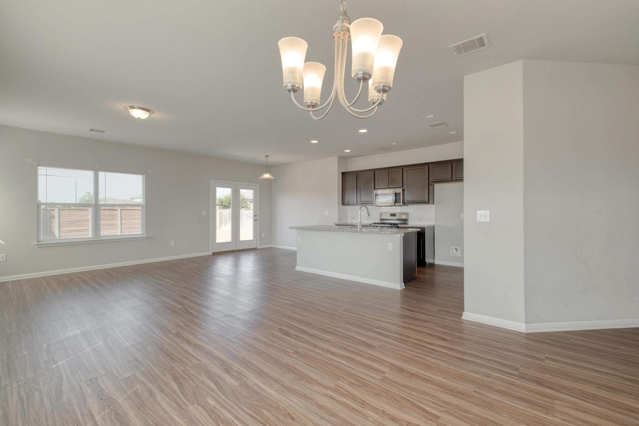 108 Kleberg Ct Property Photo 11