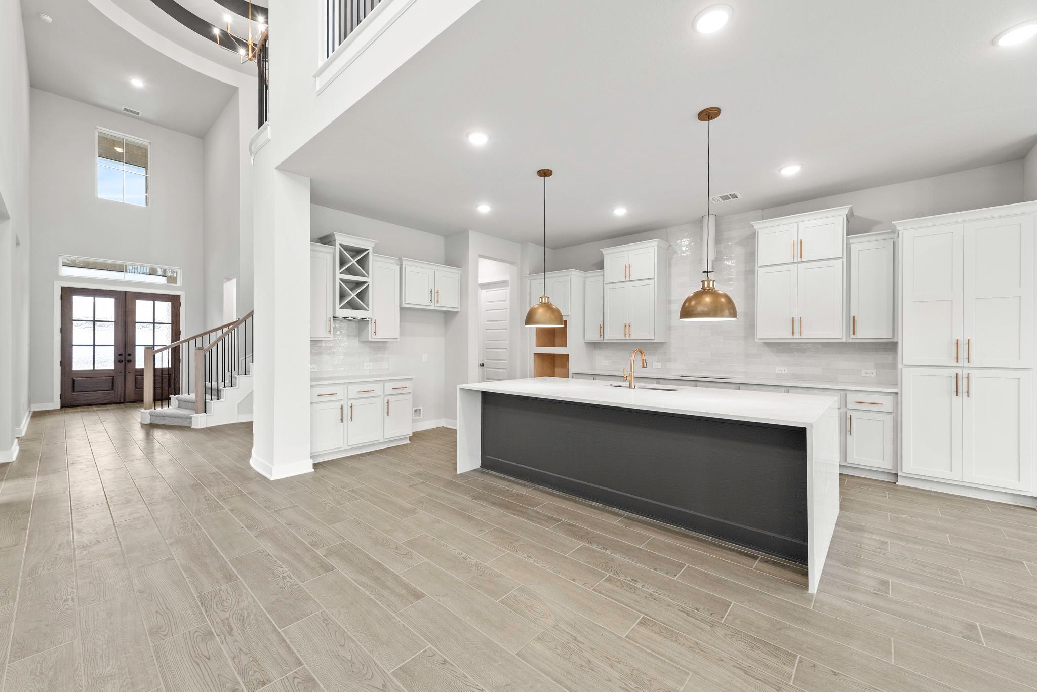 17617 Chamoix Dr Property Photo 6