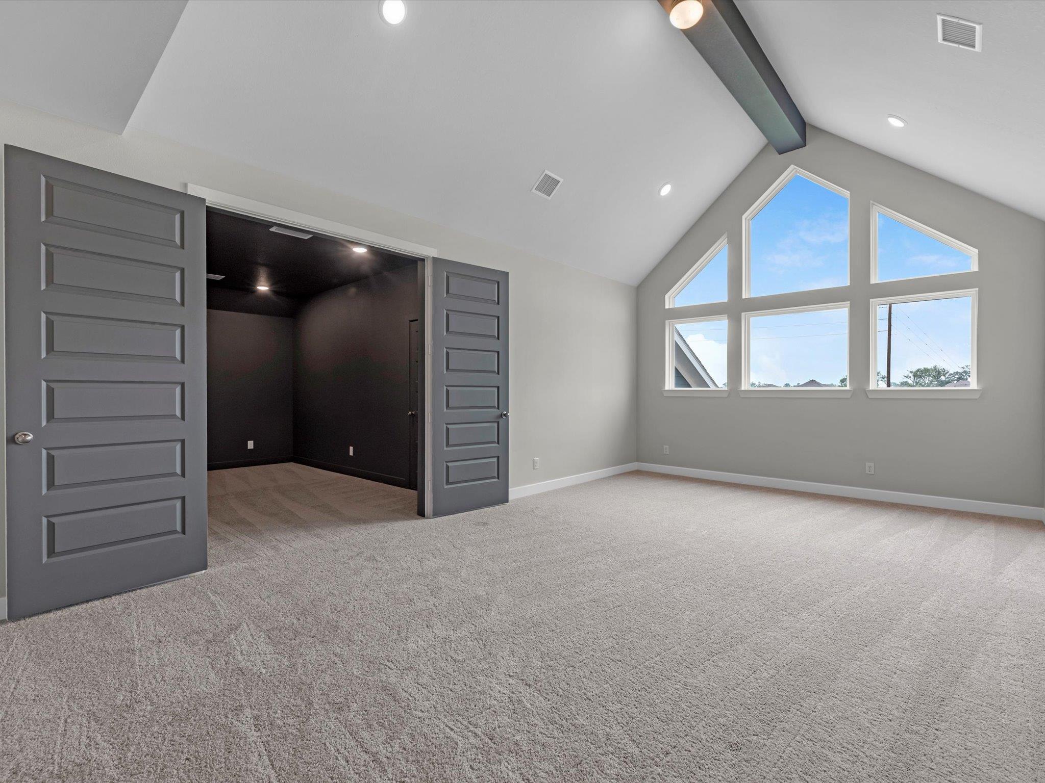 17617 Chamoix Dr Property Photo 15