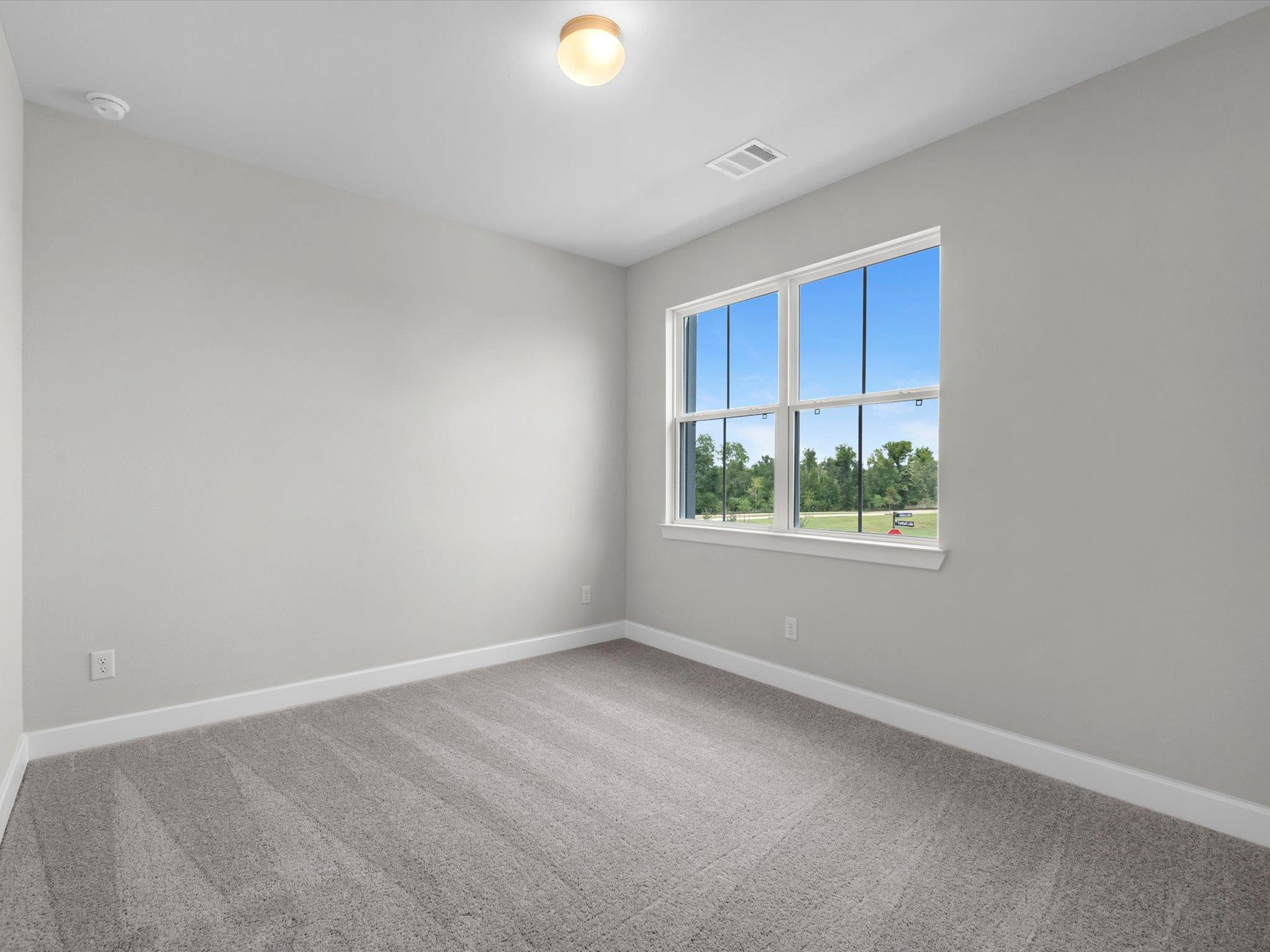 17617 Chamoix Dr Property Photo 18