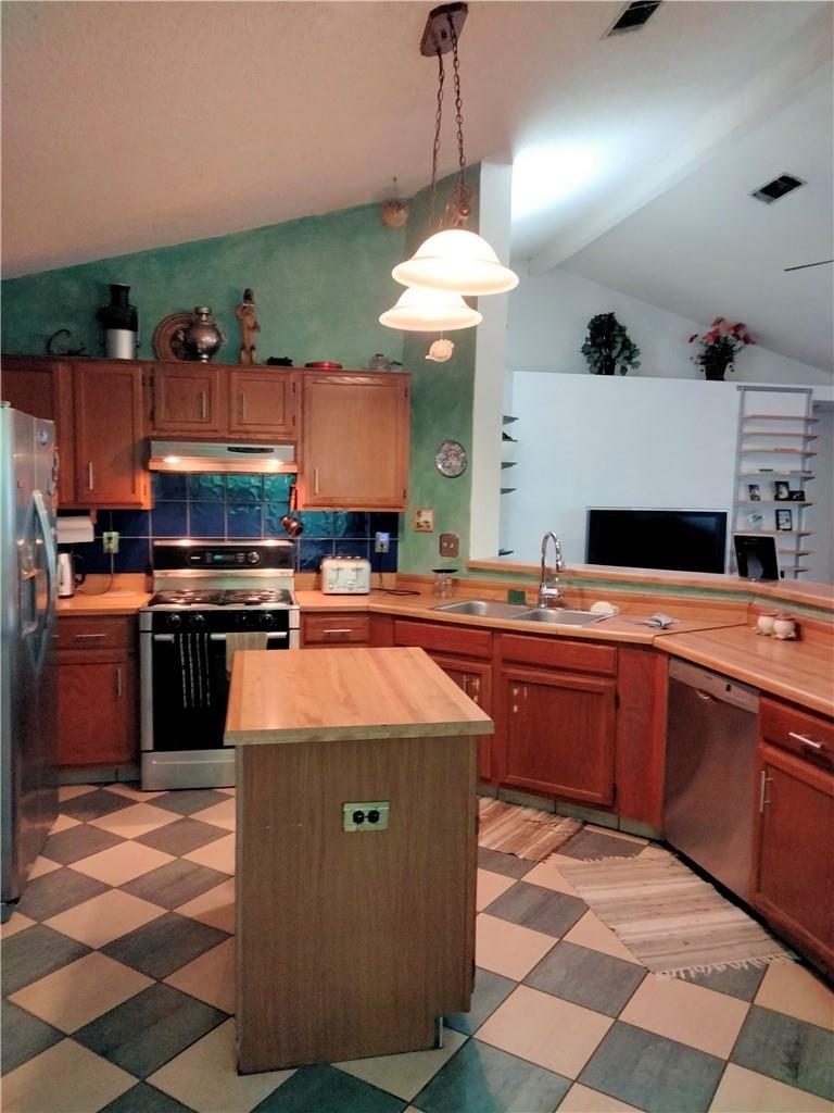 6413 Jennings Dr Property Photo 5
