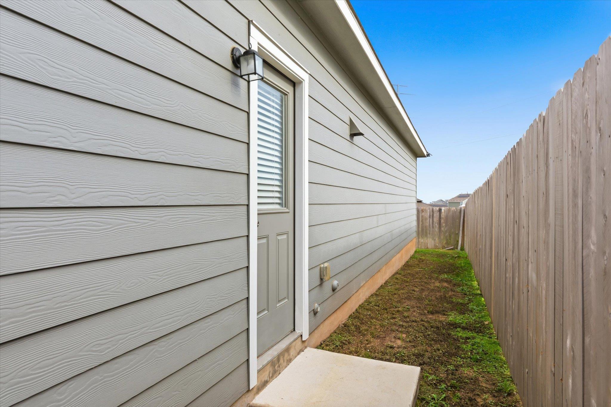 14105 Nightview Cv Property Photo 29