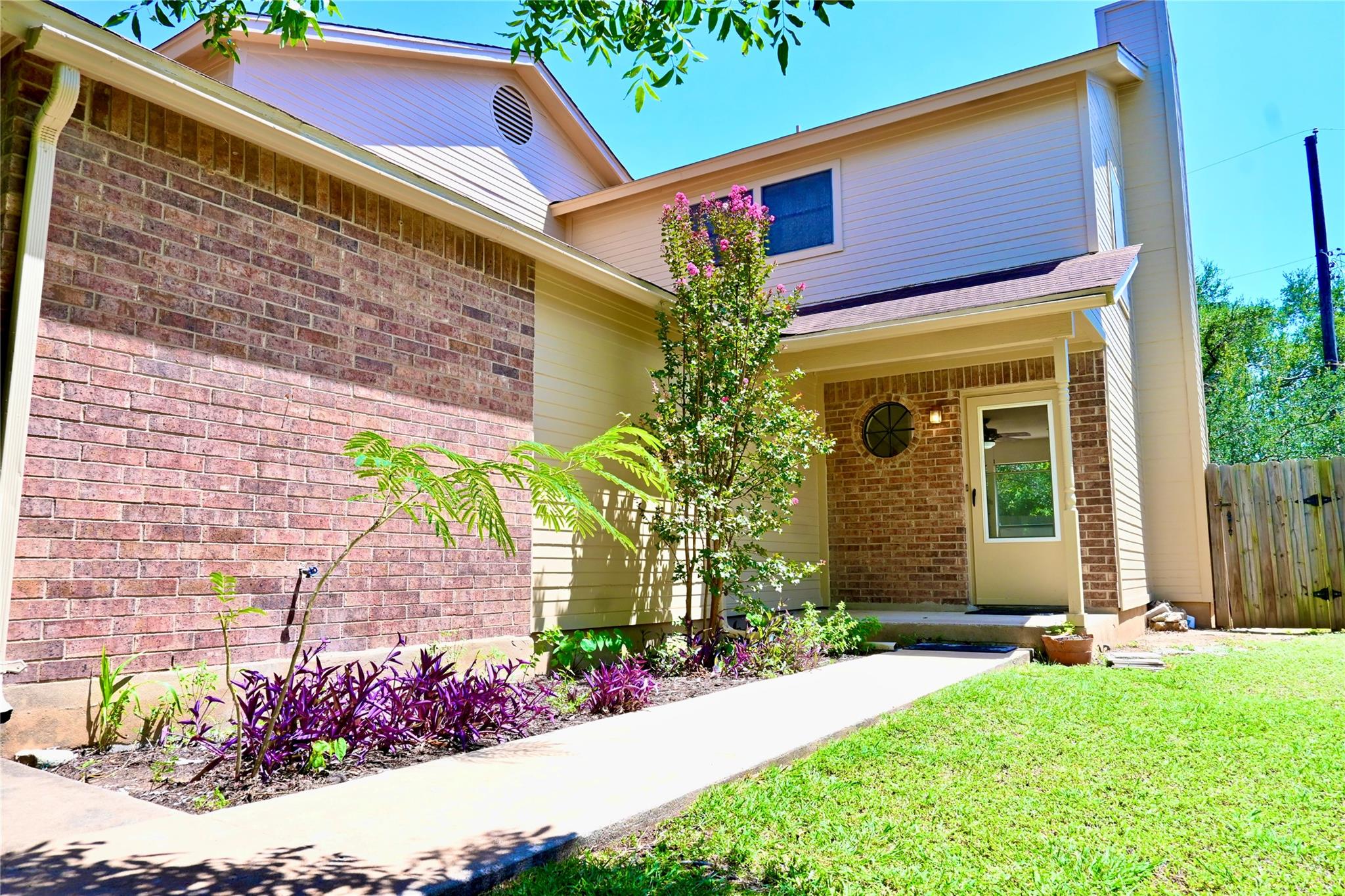 13356 Water Oak Ln #b Property Photo 3