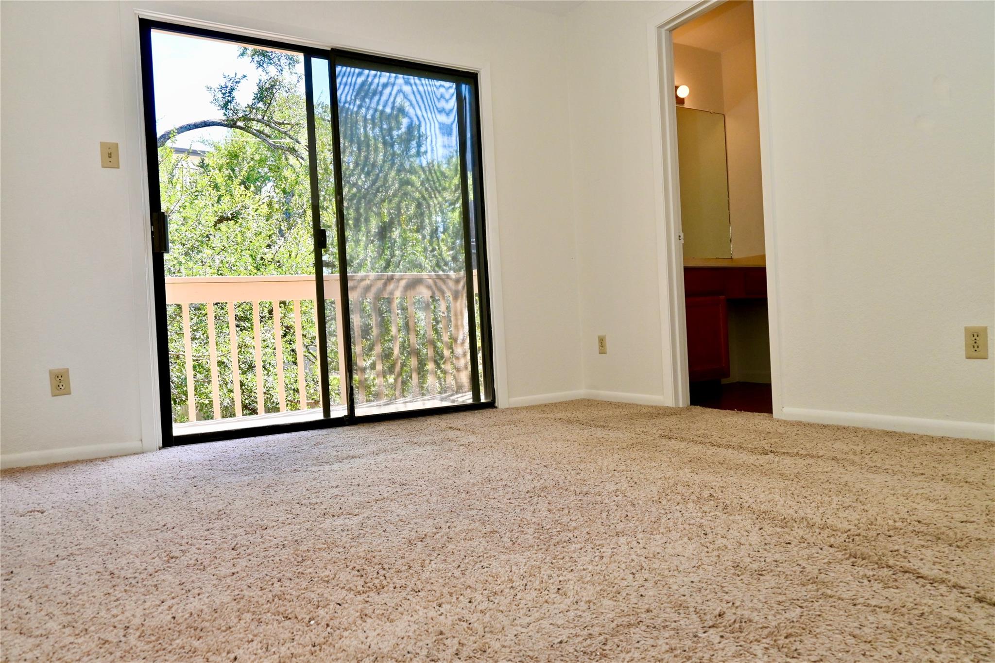 13356 Water Oak Ln #b Property Photo 9