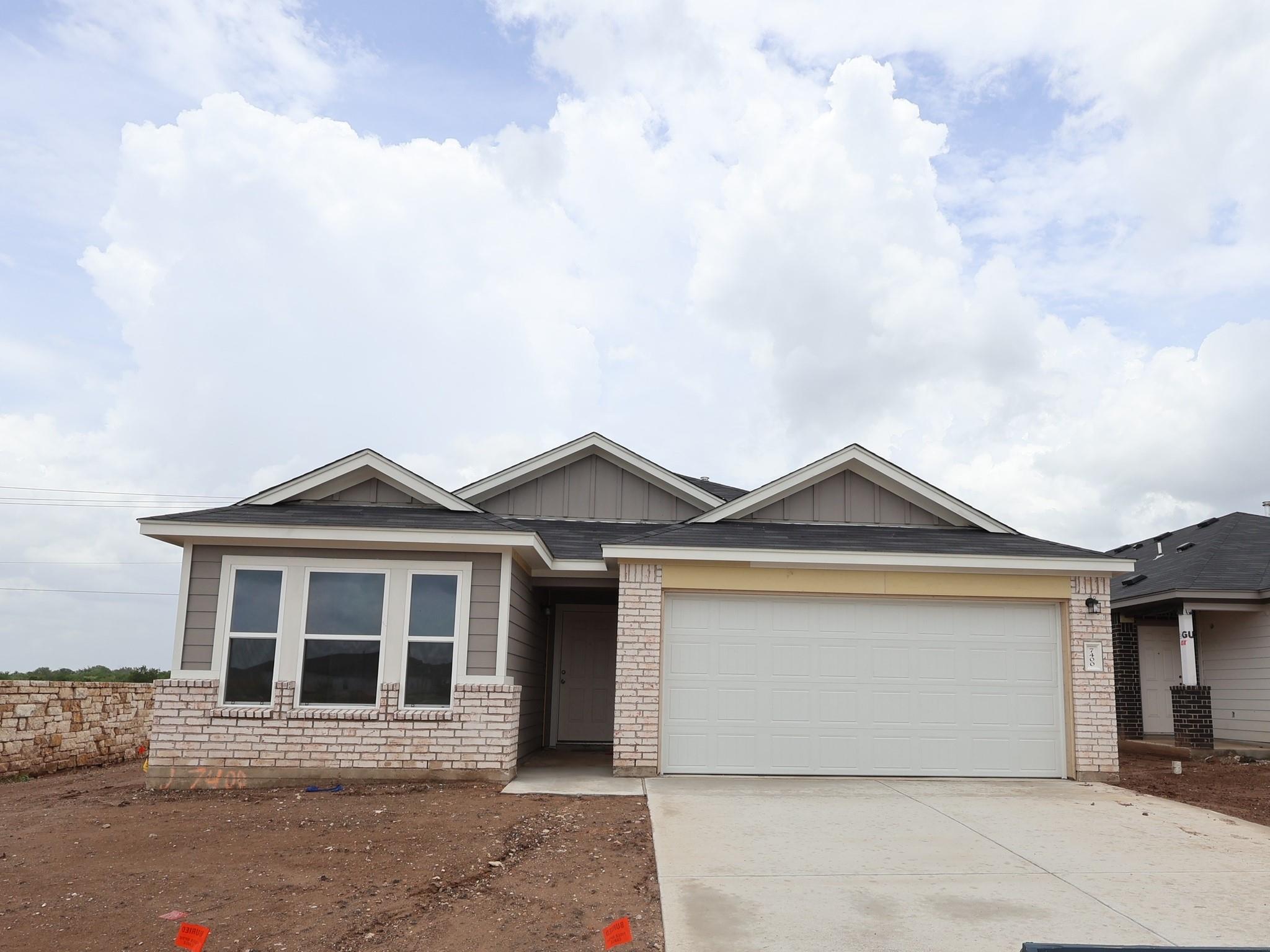 7400 Pullman Cv Property Photo 1