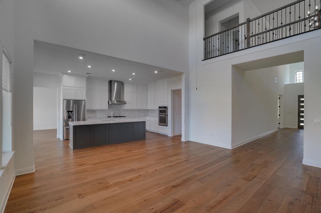 4529 Port Bari Dr Property Photo 6