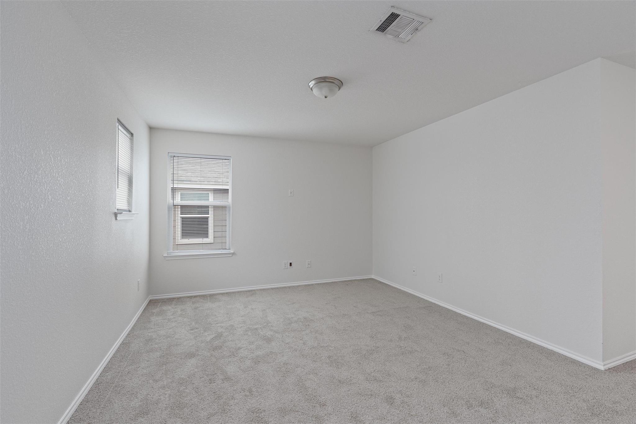 305 Los Cobos Ln Property Photo 13