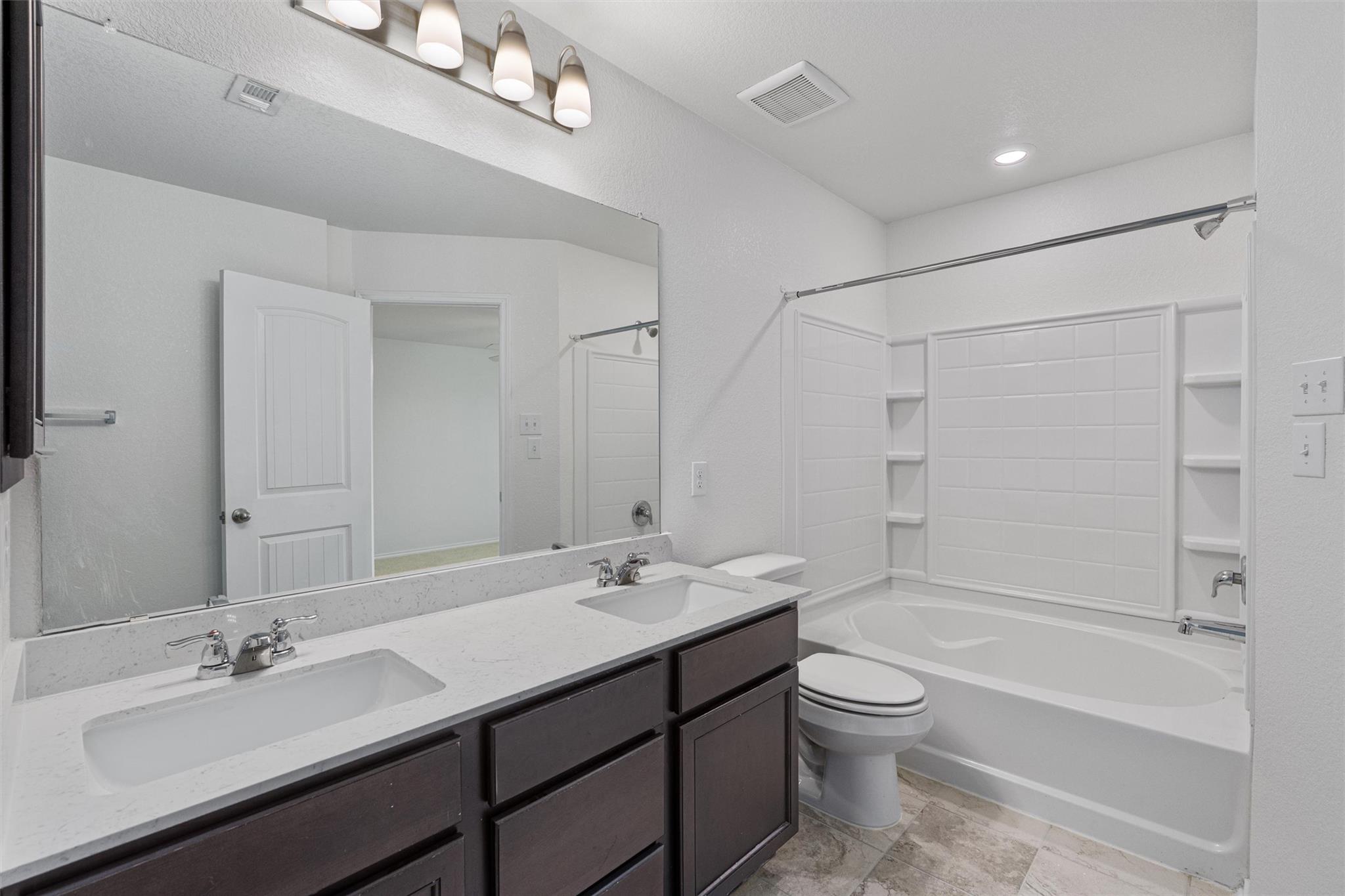 305 Los Cobos Ln Property Photo 17
