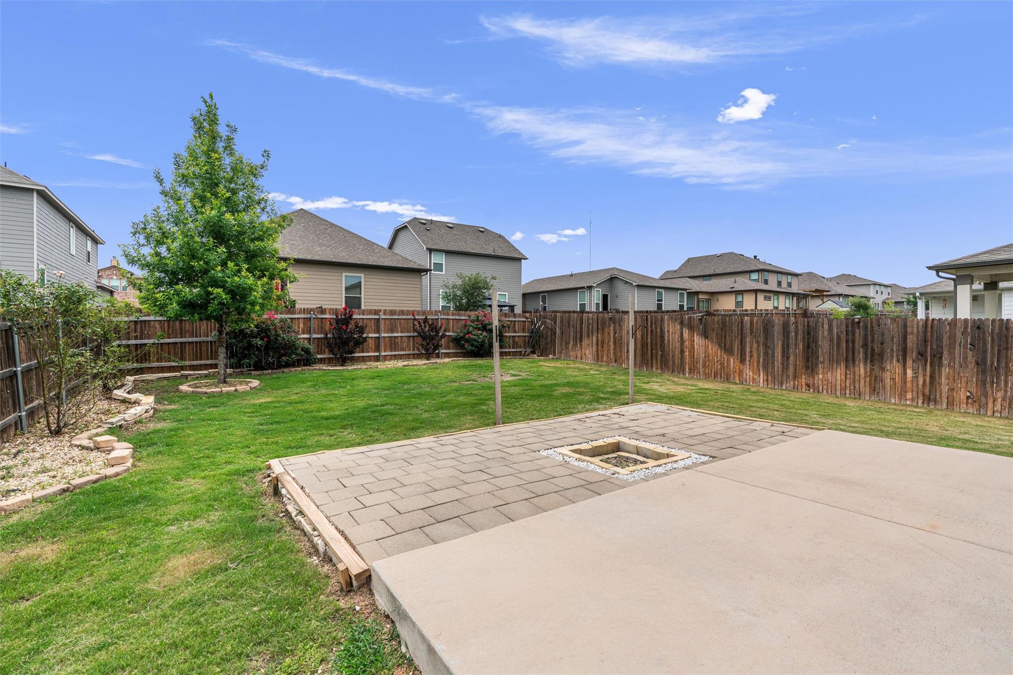 305 Los Cobos Ln Property Photo 24
