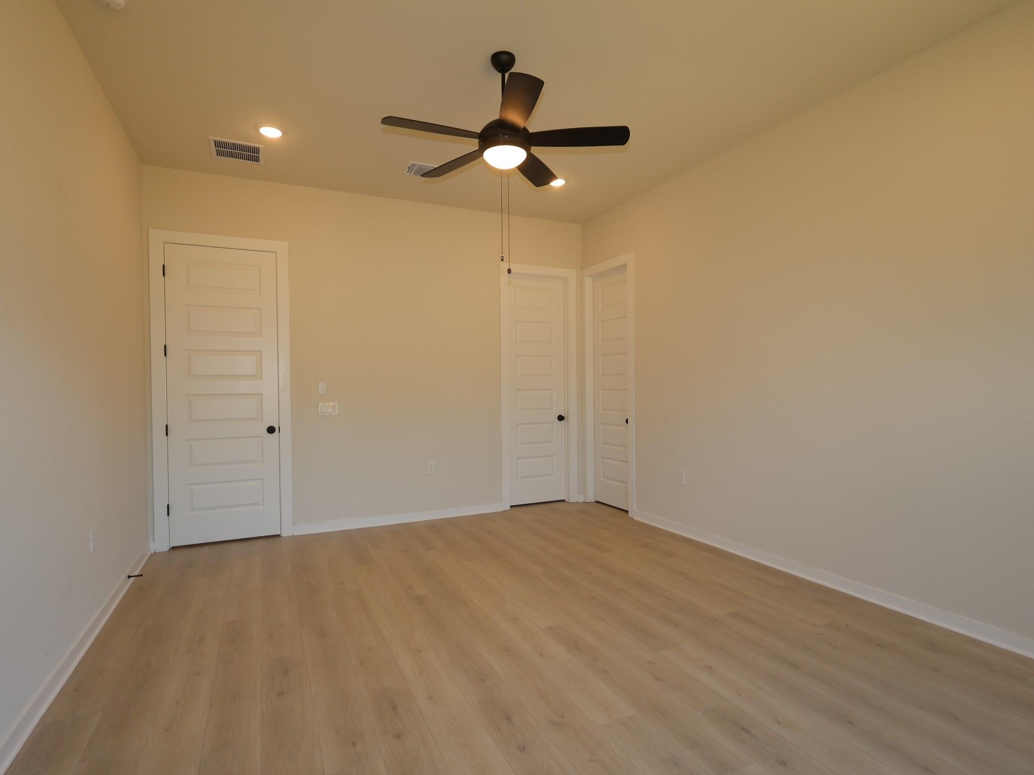 296 Champ Ave Property Photo 12