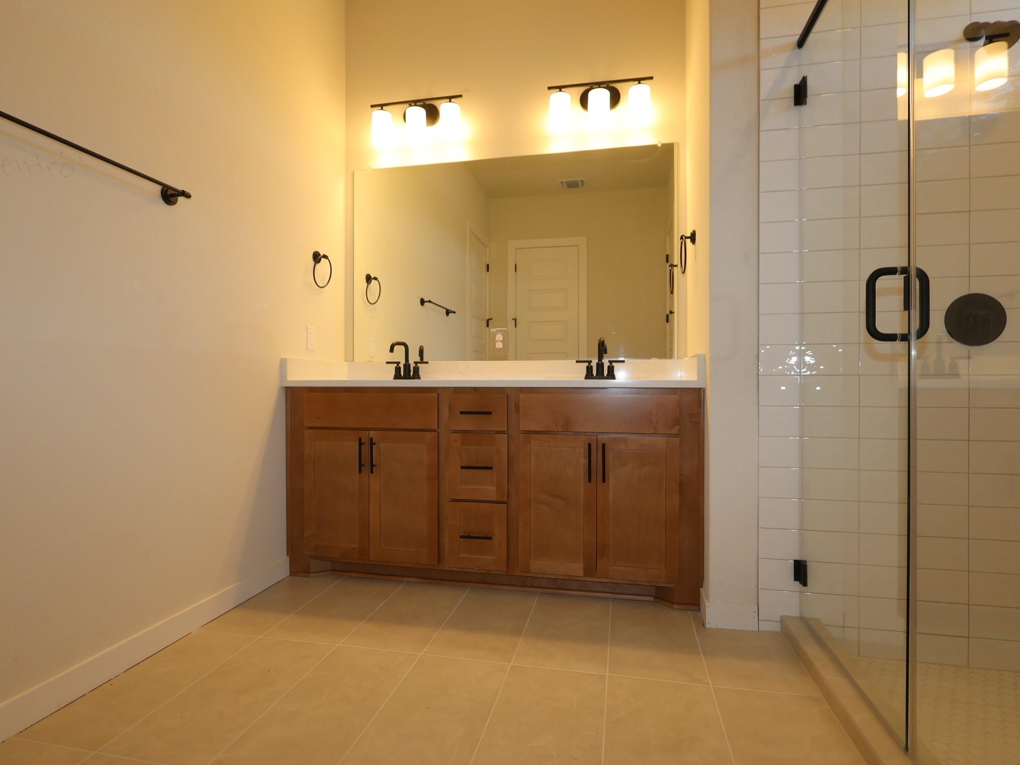 296 Champ Ave Property Photo 14
