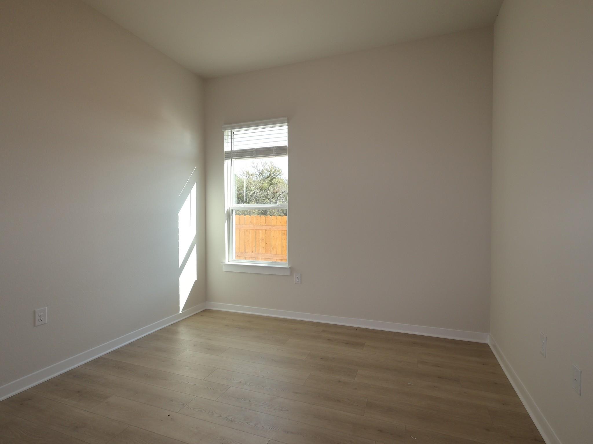 296 Champ Ave Property Photo 22