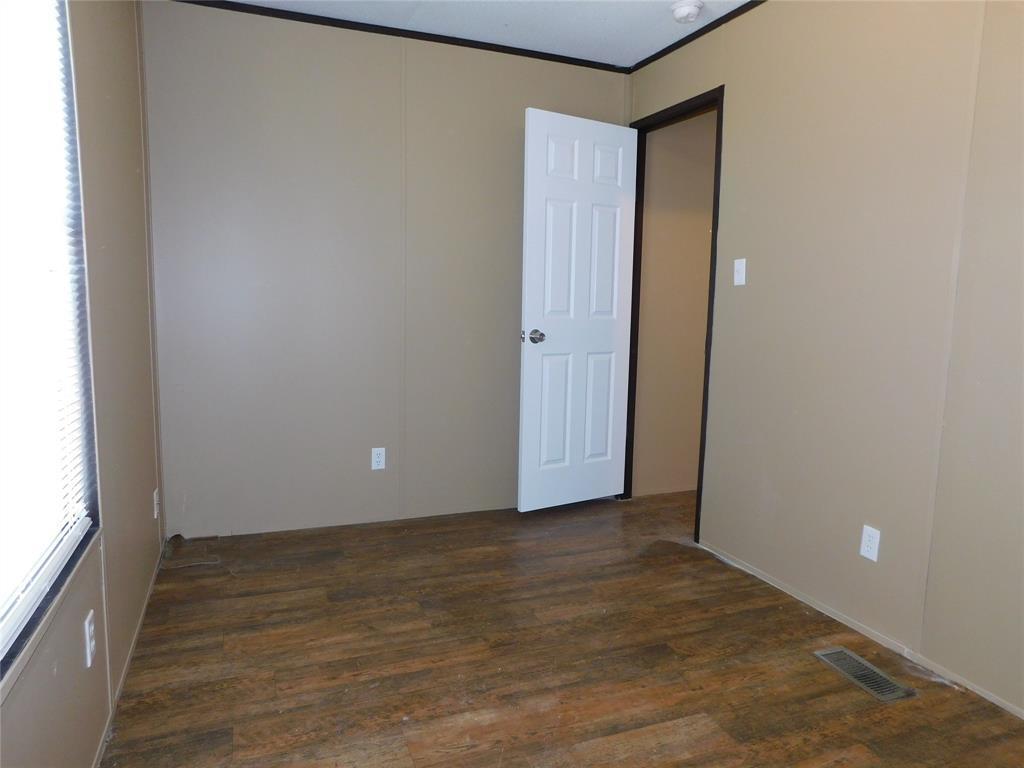 112 China Garden Ln Property Photo 26