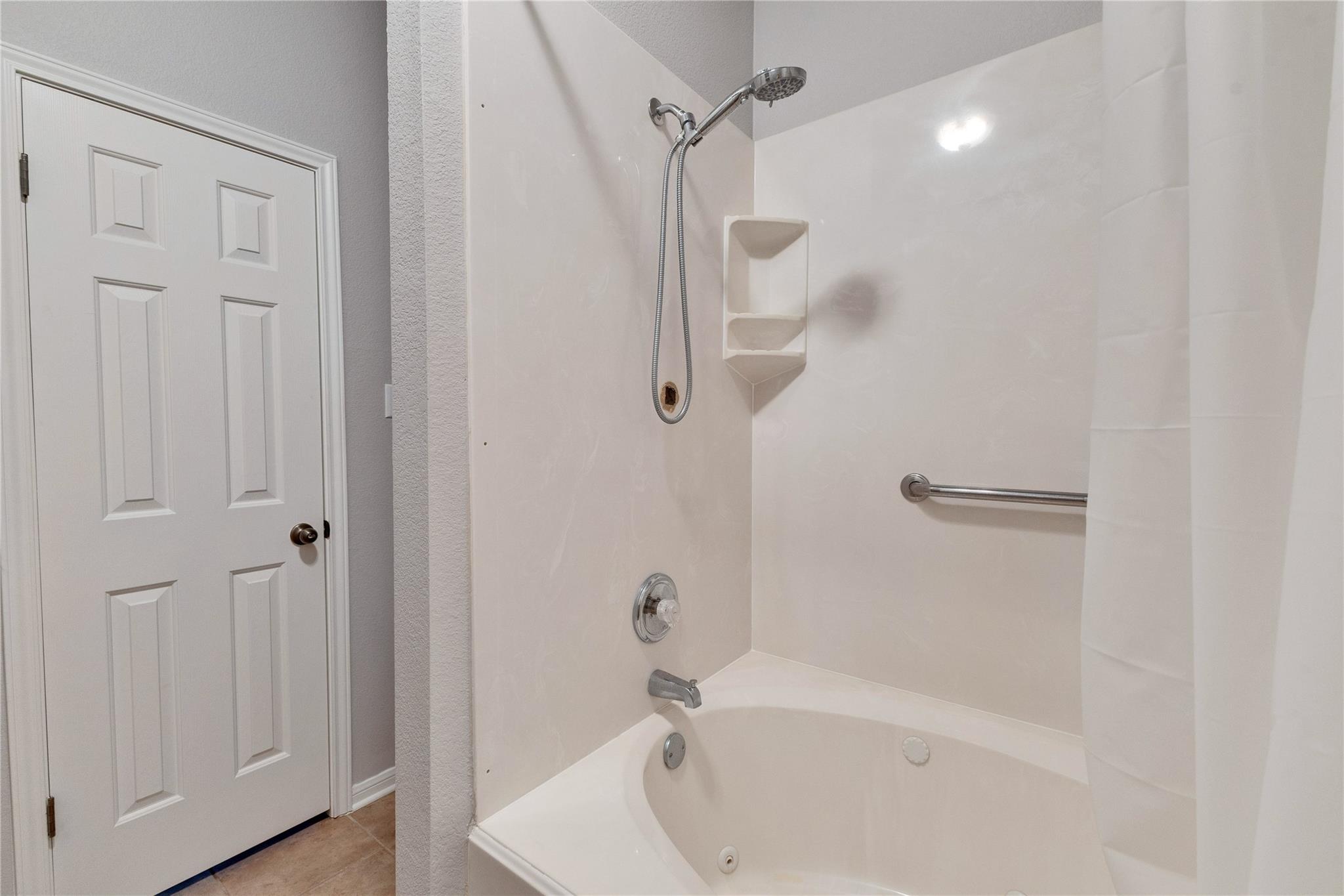 11308 Terrace Meadow Way Property Photo 32