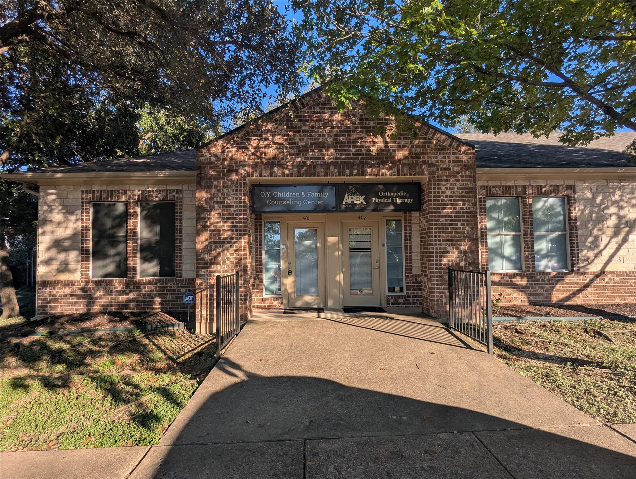 15901 Central Commerce Dr #401 Property Photo 1