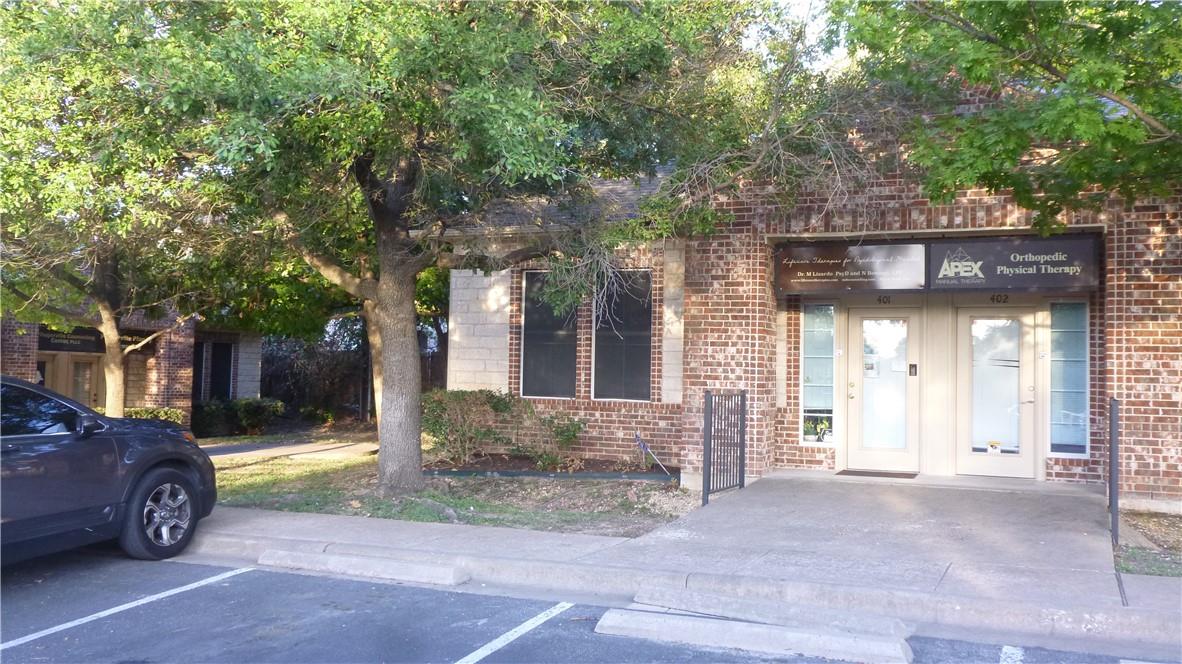 15901 Central Commerce Dr #401 Property Photo 2