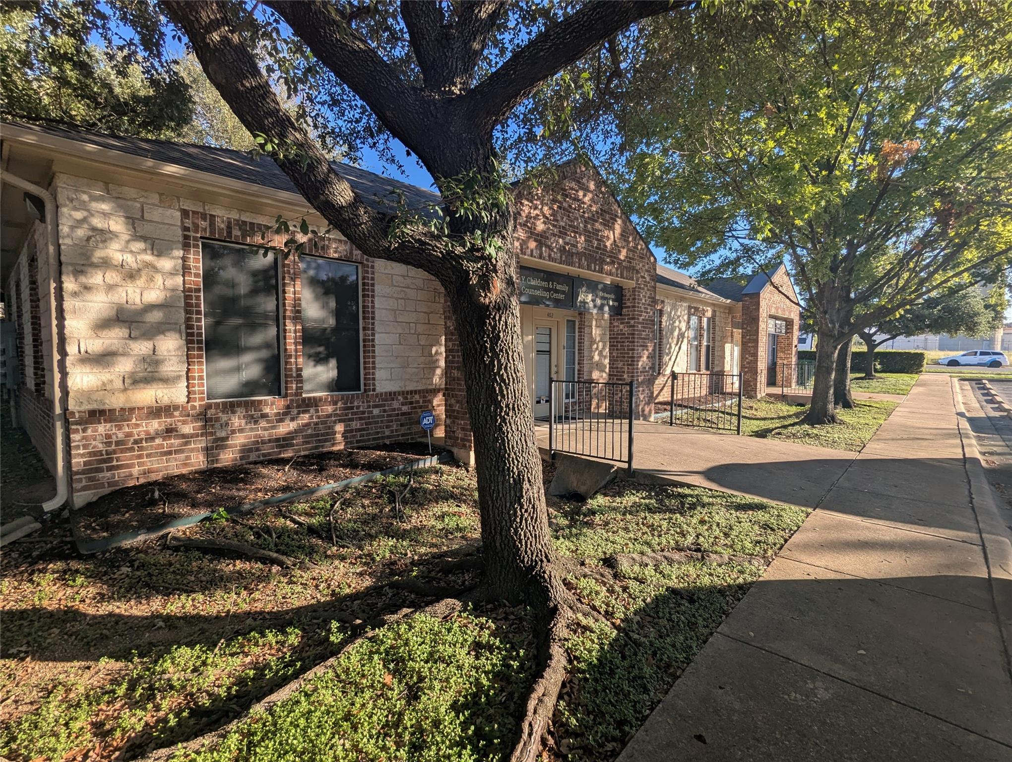 15901 Central Commerce Dr #401 Property Photo 5