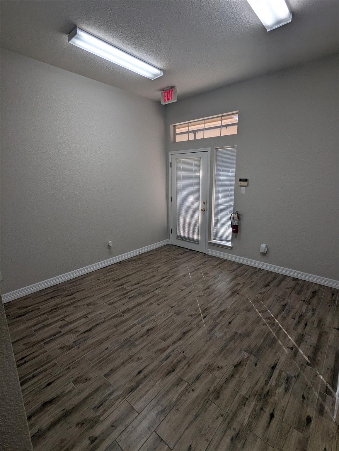 15901 Central Commerce Dr #401 Property Photo 14